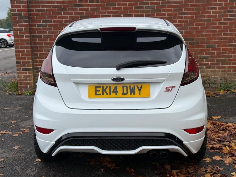 FORD FIESTA 1.6 T EcoBoost ST-2 2014