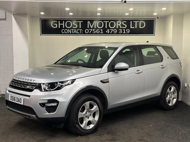 image for 2016 Land Rover Discovery Sport 2.0 TD4 SE Tech 4WD Euro 6 (s/s) 5dr (5 Seat) ESTATE Diesel Manual