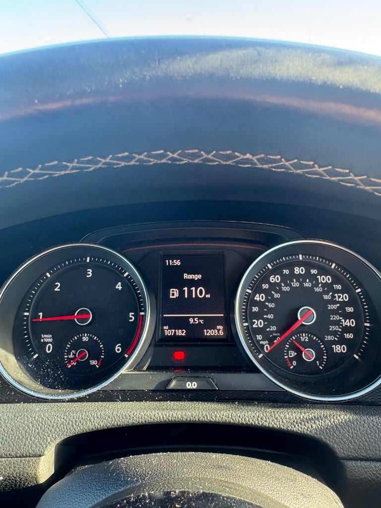 Volkswagen, GOLF, Hatchback, 2014, Manual, 1968 (cc), 3 doors