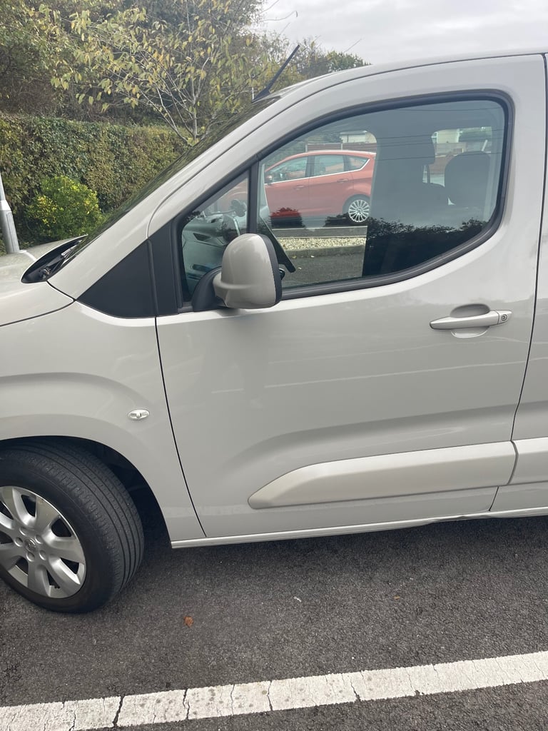 Vauxhall, COMBO LIFE, MPV, 2019, Manual, Turbo 1199 (cc), 5 doors
