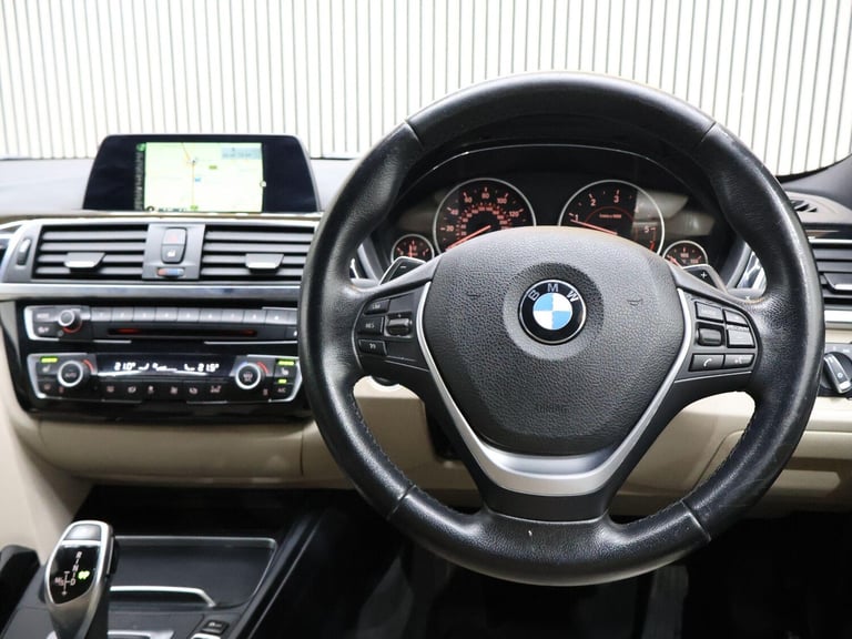 2015 BMW 3 Series 320d EfficientDynamics Sport 4dr Step Auto SALOON DIESEL Automatic