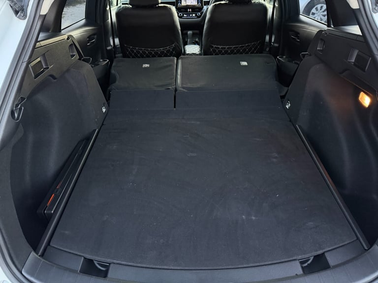 2022 Toyota Corolla TOURING ESTATE GX WHITE 1.8L PETROL HYBRID ELECTRIC AUTOMATIC 5 SEATER Estate...