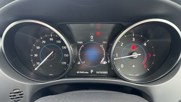 2017 Jaguar F-Pace 2.0d R-Sport 5dr Auto AWD Diesel Estate Estate Diesel Automatic