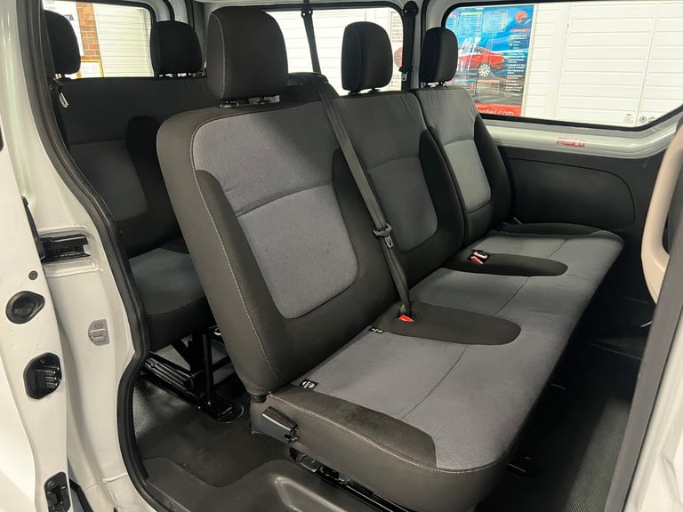 2018 Vauxhall Vivaro L2 1.6CDTI 120PS LWB 9 SEAT MINIBUS (EURO 6) MPV Diesel Manual