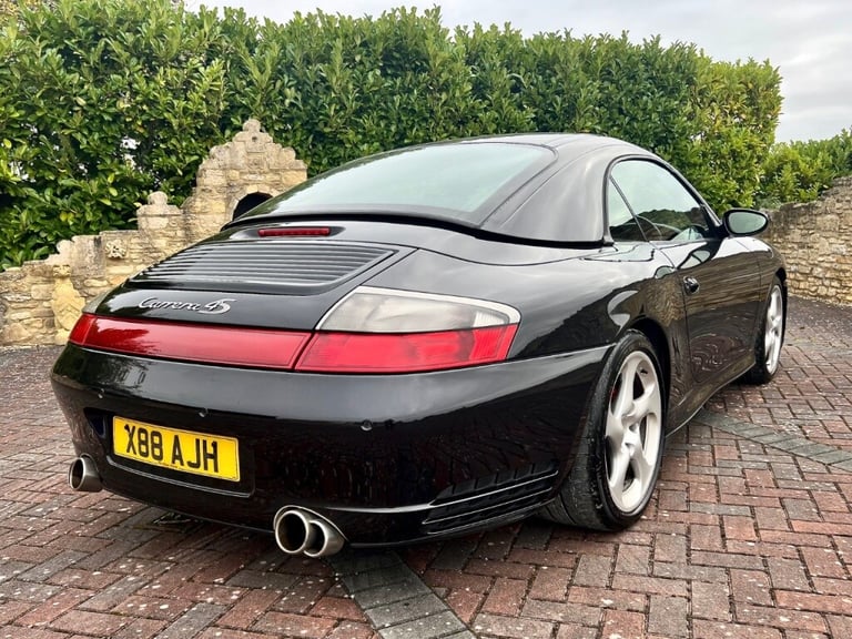  Porsche 911 2dr Tiptronic S Petrol