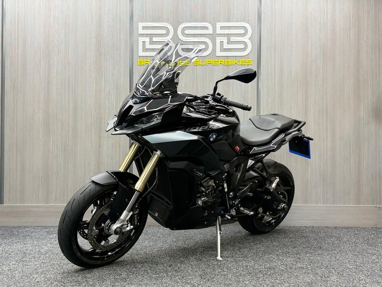 2022 72 BMW S1000XR Triple Black TE Euro 5 - Stunning Bike - FSH - Akrapovic