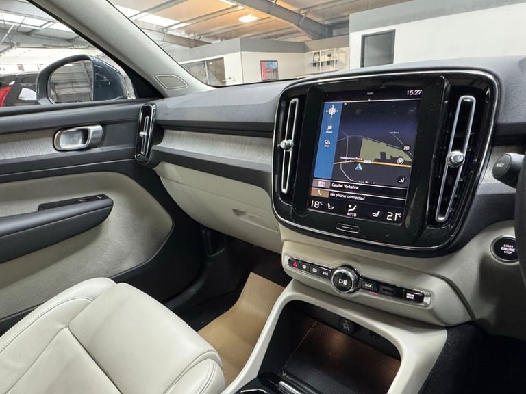 2021 Volvo XC40 2.0 B4 MHEV Inscription Pro SUV 5dr Petrol Hybrid Auto Euro 6 (s/s) (197 ps ESTAT...