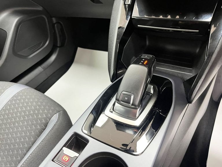 2020 Peugeot 2008 1.2 PureTech 130 Allure Premium 5dr EAT8 HATCHBACK PETROL Automatic