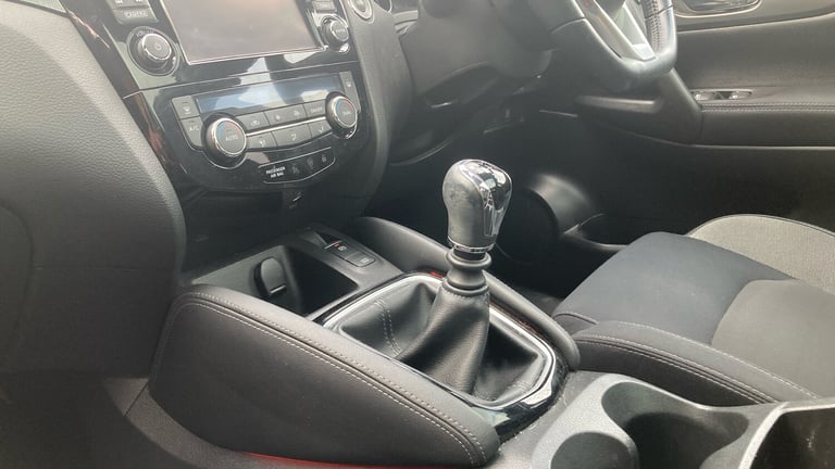 2018 Nissan Qashqai 1.5 dCi N-Connecta 5dr Diesel Hatchback Hatchback Diesel Manual