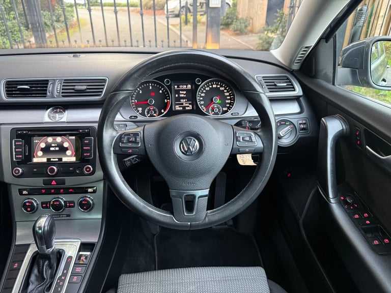 2012 Volkswagen Passat 2.0 TDI Bluemotion Tech Sport 4dr DSG SALOON DIESEL Automatic