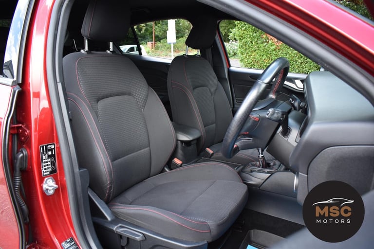 2018 Ford Focus 1.0T EcoBoost ST-Line Hatchback 5dr Petrol Manual Euro 6 (s/s) (125 ps) Hatchback...