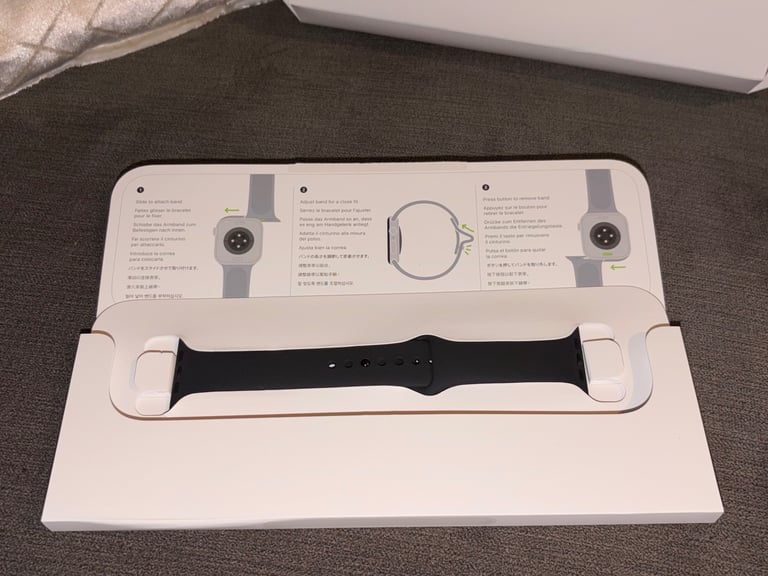 Apple Watch Series 10 46mm Jet Black Cellular