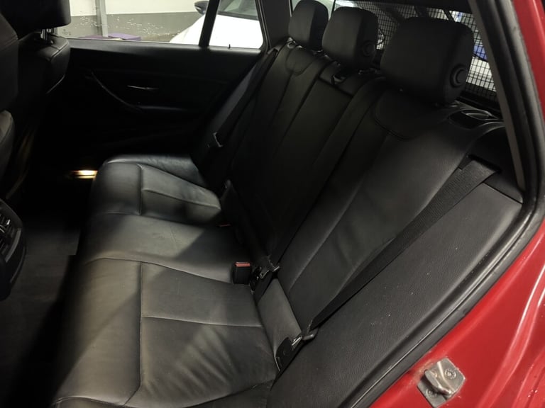 2012 BMW 3 Series 2.0 320D LUXURY TOURING 5DR Automatic Estate Diesel Automatic