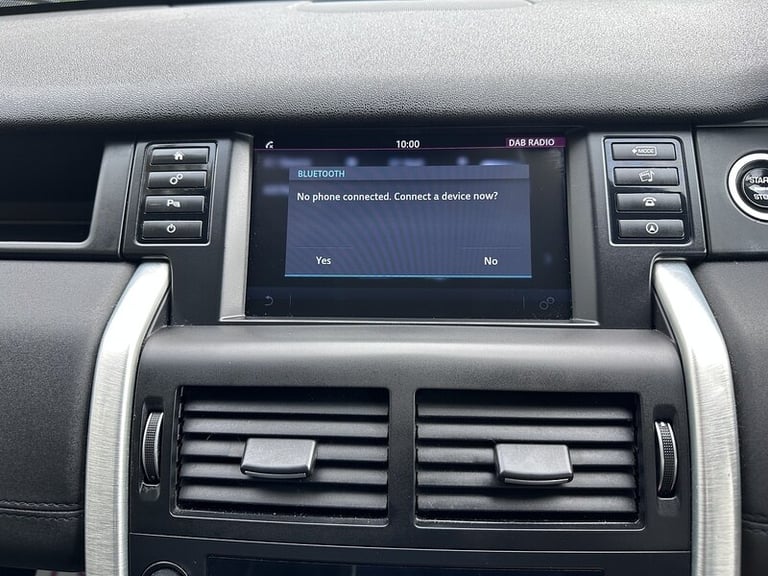2016 Land Rover Discovery Sport TD4 SE Tech SUV Diesel Manual