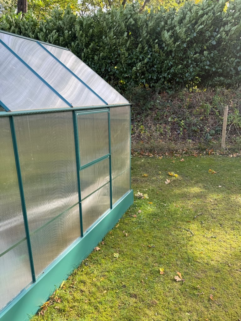 Greenhouse For sale