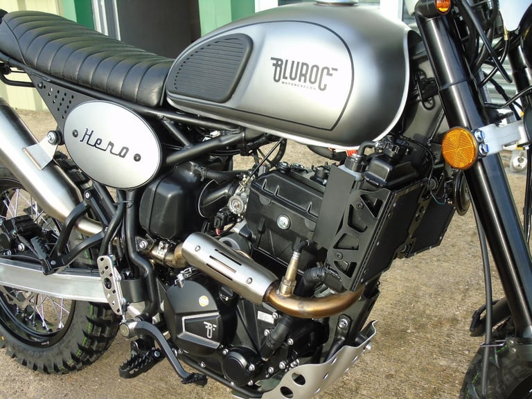 Bullit Bluroc Motorcycles Hero 250cc 2025 Brand New Retro Modern Scrambler 