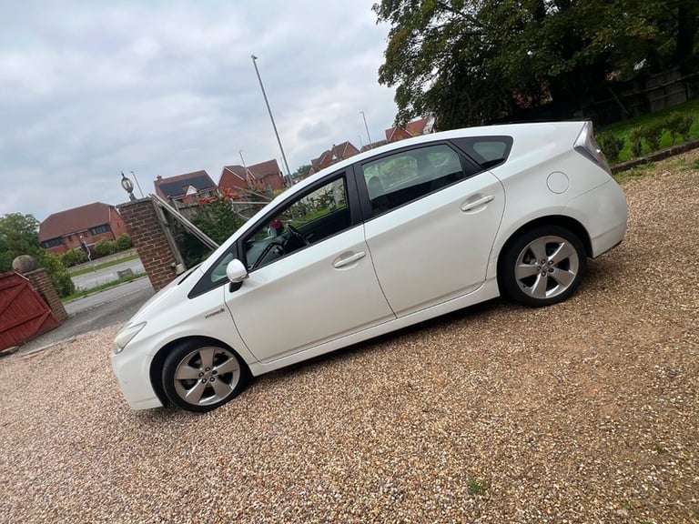 Toyota Prius VVT-I T SPIRIT