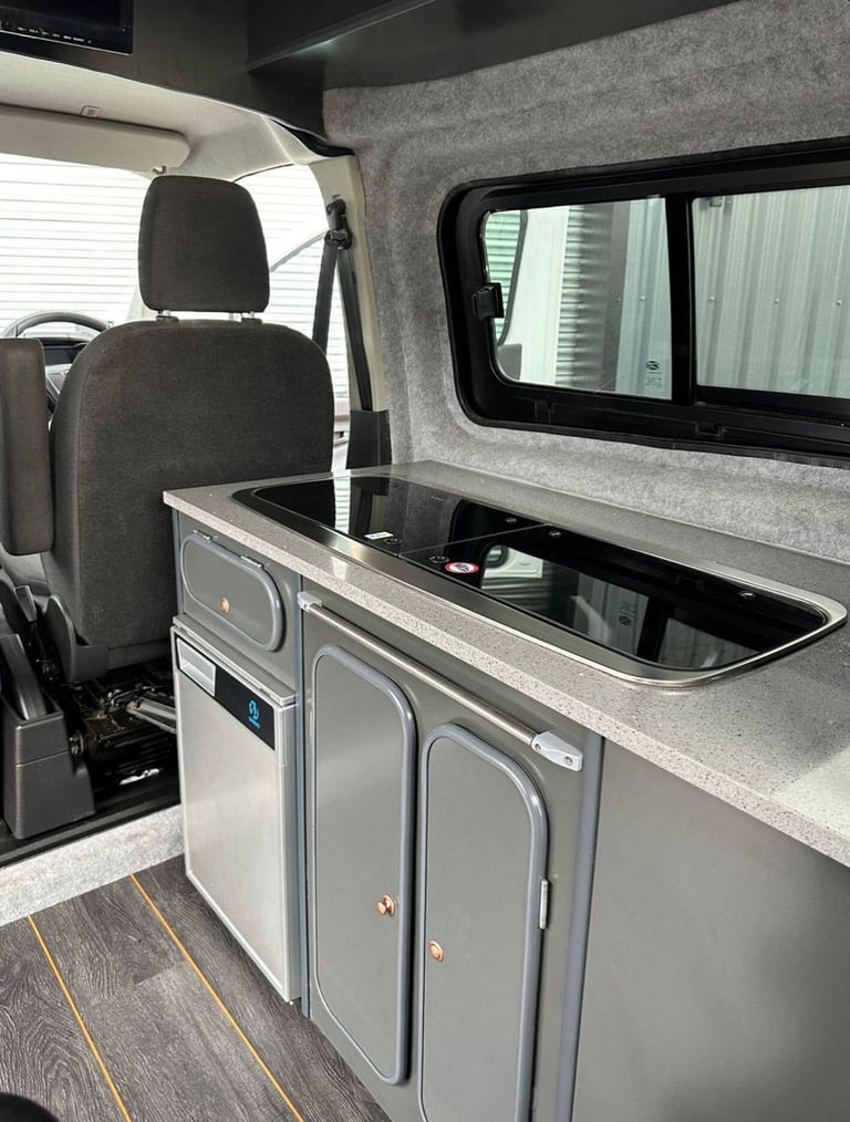 2015 (65) FORD TRANSIT CUSTOM 2.2 TDCi 290 ECO-TE HIGH TOP CAMPER STUNNING WOW!!