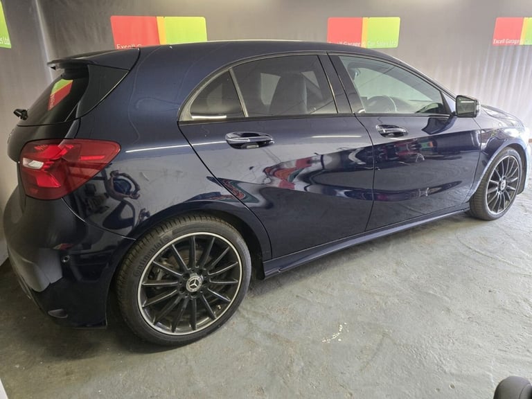 2017 Mercedes-Benz A-Class 2.1 A200d AMG Line (Premium Plus) Hatchback 5dr Diesel 7G-DCT Euro 6 (...