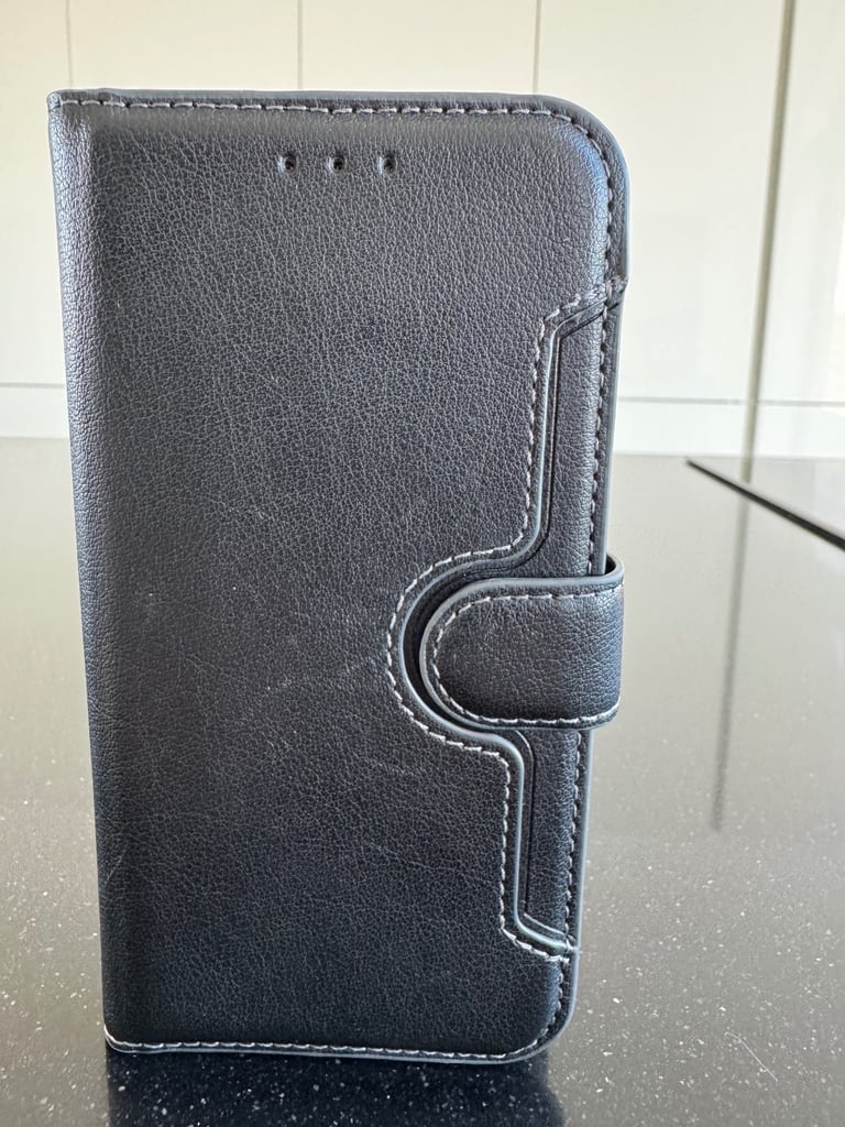 image for Apple IPhone 16 