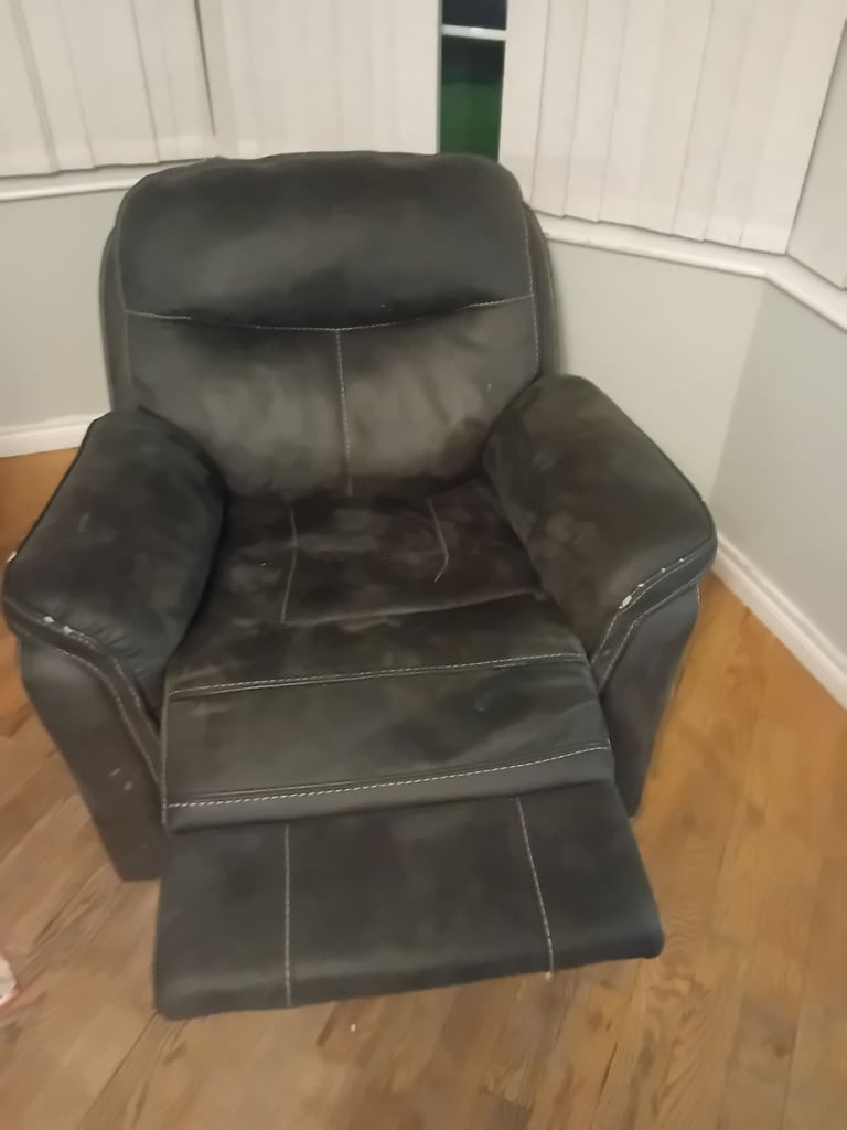 image for  Recliners 3 2 1  suites 