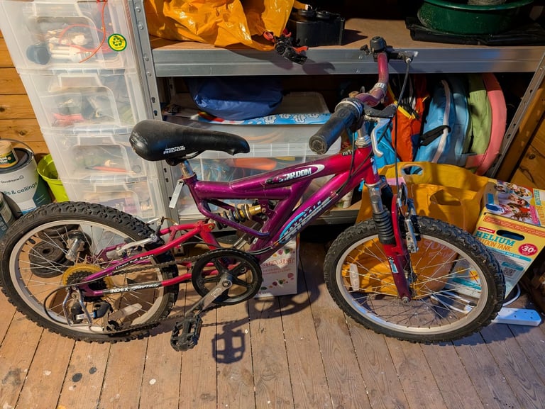 Kids mountain bike