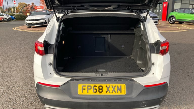 2018 Vauxhall Grandland X 1.5 Turbo D Sport Nav 5dr Diesel Hatchback Hatchback Diesel Manual