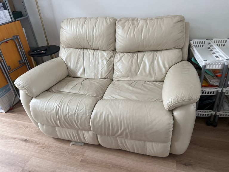 image for White leather sofa recliner
