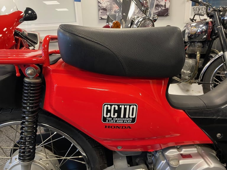 2013 JDM Honda CC110 Cross Cub in red and black