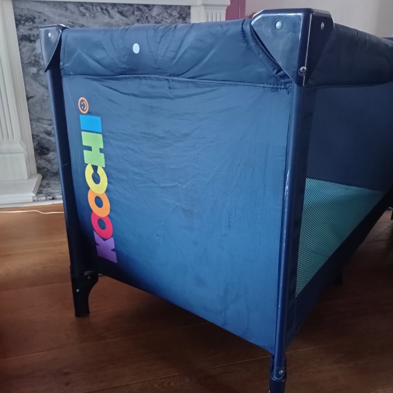 Koochi Travel Baby Bed/Play Pen With Wheels + Travel Bag