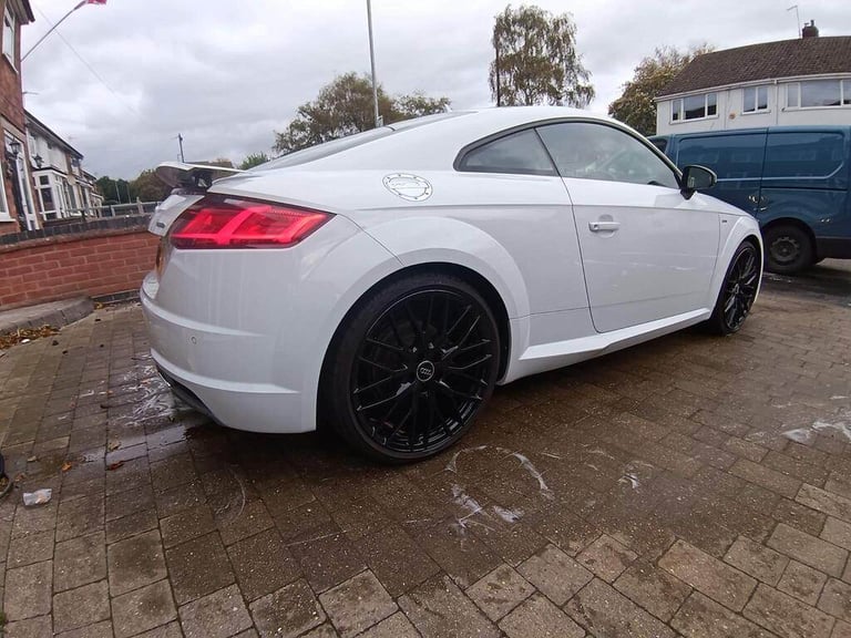 Audi, TT, Coupe, 2015, Semi-Auto, 1984 (cc), 2 doors