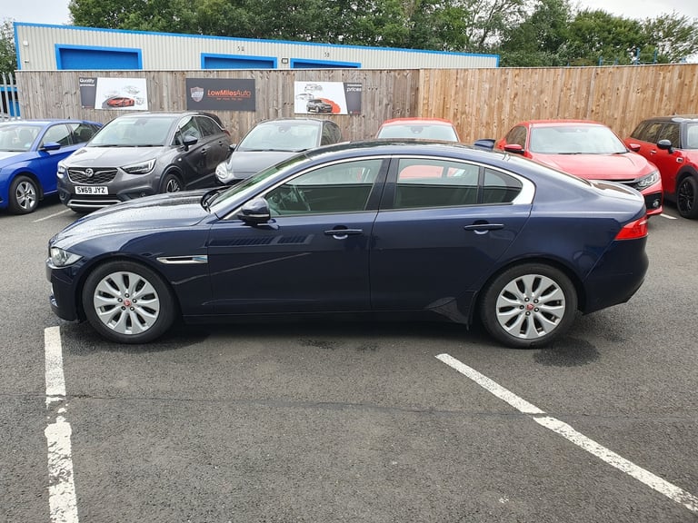 2016 Jaguar XE 2.0d SE 4dr Auto SALOON Diesel Automatic