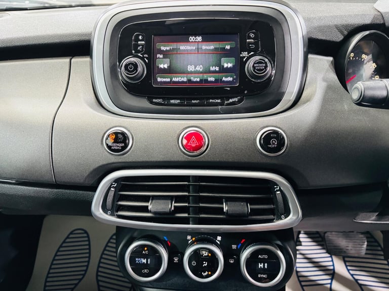 2016 Fiat 500X 1.4 MultiAir Cross DCT Euro 6 (s/s) 5dr HATCHBACK Petrol Automatic