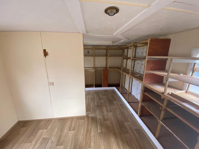 Cheap Double Glazed Static Caravan ideal for an Office - Offsite / Private Land