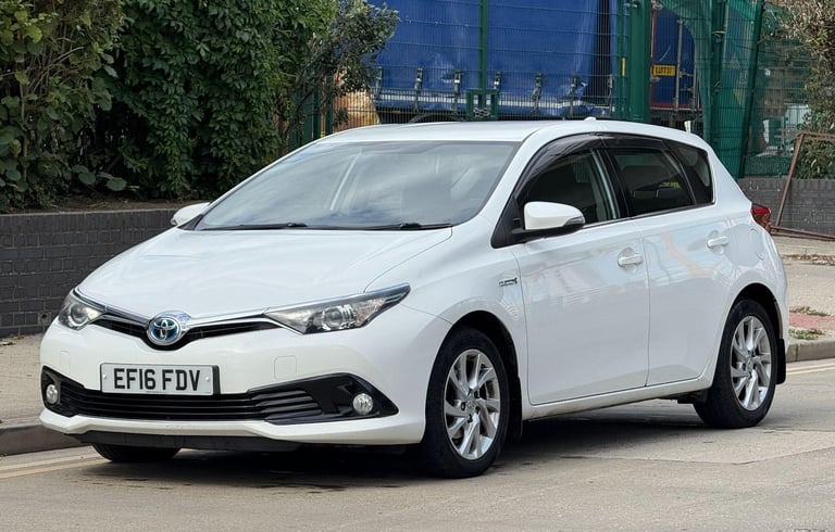 2016 Toyota Auris 1.8 VVT-h Business Edition CVT Euro 6 (s/s) 5dr HATCHBACK Petrol/Electric Hybri...