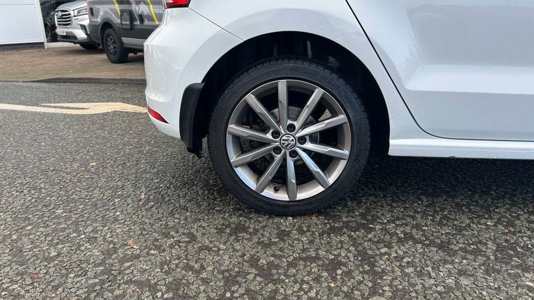 2015 Volkswagen Polo 1.2 TSI SE Design 5dr Hatchback Petrol Manual