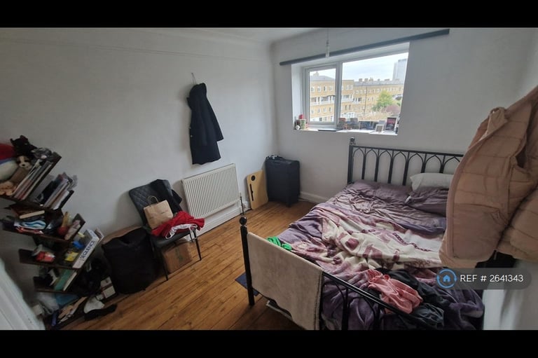 2 bedroom flat in Kerbey Street, London, E14 (2 bed) (#2641343)