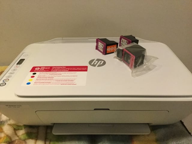 Hp Deskjet 2620 Photos and Images