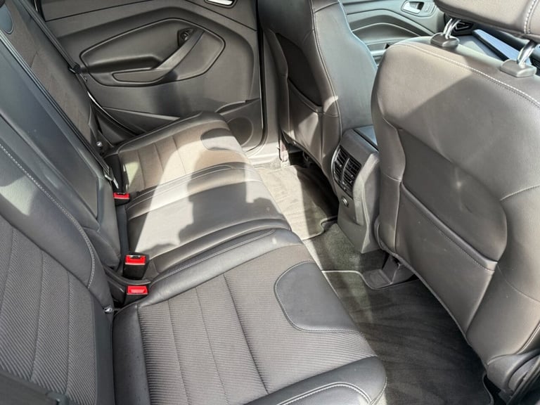 2016 Ford Kuga 2.0 TDCi Titanium SUV 5dr Diesel Manual 2WD Euro 6 (s/s) (150 ps) HATCHBACK Diesel...