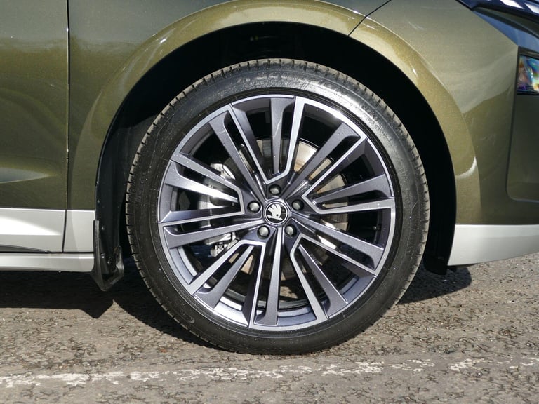 2025 Skoda Enyaq 210kW 85 Edition 82kWh 5dr Auto ESTATE ELECTRIC Automatic