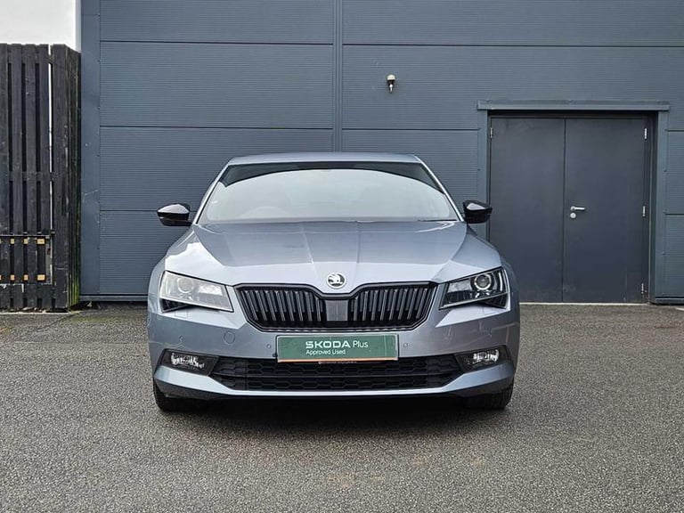 2020 Skoda Superb 2.0 TDI CR Sport Line Plus 5dr Manual Hatchback Diesel Manual