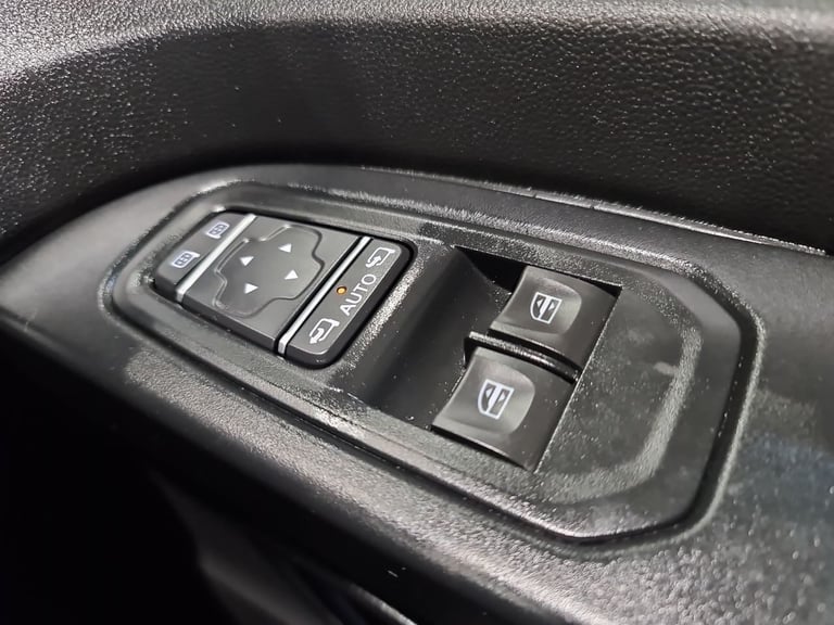 2022 Renault Trafic 2.0 DCI BLUE LL30 SPORT P/V L2 H1 130 BHP LWB Panel Van Diesel Manual