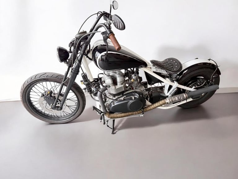 2002 Triumph Bobber Custom Built, Bonneville America Bobber