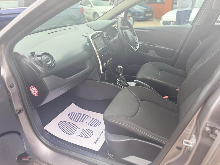 2016 Renault Clio 1.5 dCi 90 Dynamique Nav 5dr Auto HATCHBACK DIESEL Automatic