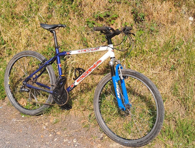 Kona Cinder aluminium frame bike 