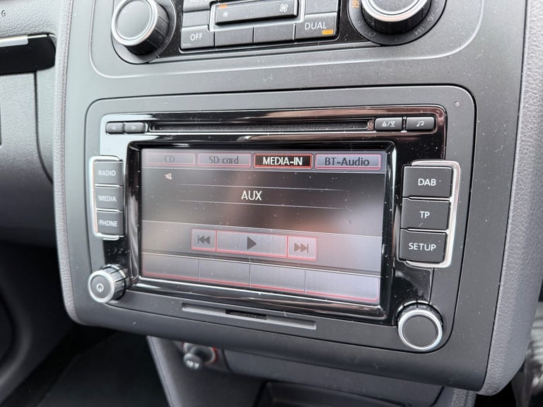 2012 Volkswagen Touran SPORT TDI BLUEMOTION TECH 7 SEATER MPV Diesel Manual