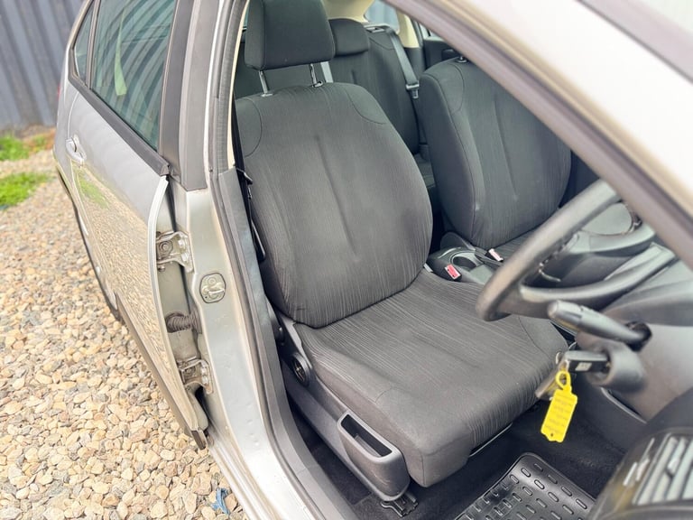 Citroen C4 1.6 HDi Cachet 5dr Diesel Manual - Image 29