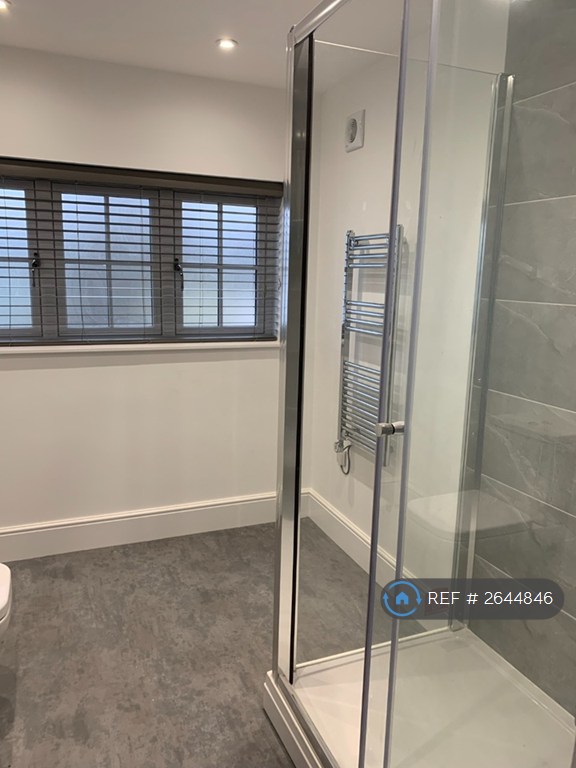 1 bedroom flat in Sherwood Rise, Nottingham, NG7 (1 bed) (#2644846)