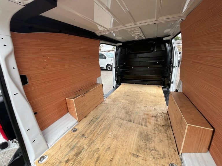 2022 72 VAUXHALL VIVARO 1.5 TURBO D 2900 DYNAMIC PANEL VAN 6DR DIESEL MANUAL L2 