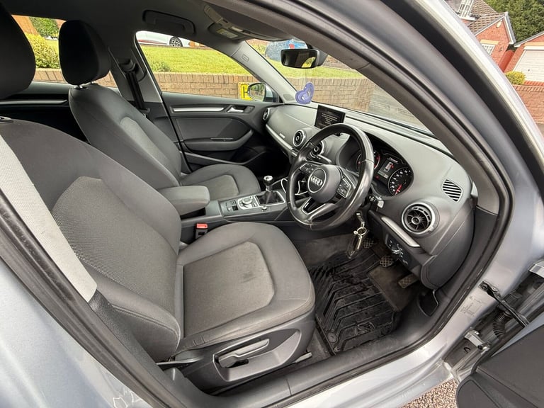 2016 Audi A3 1.6 TDI SE Technik 5dr HATCHBACK Diesel Manual